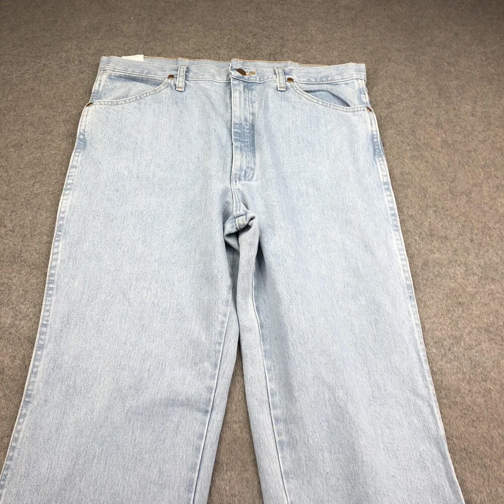 Wrangler Jeans Mens 36x34 Blue Light Wash Slim Straight Denim Cowboy Cut 936